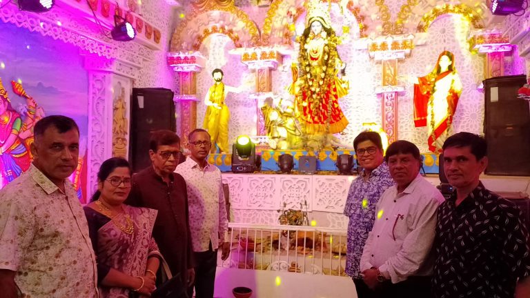 দীপাবলি উৎসবের মহানবমীতে শহরের মন্ডপ পরিদর্শনে পূজা পরিষদ
