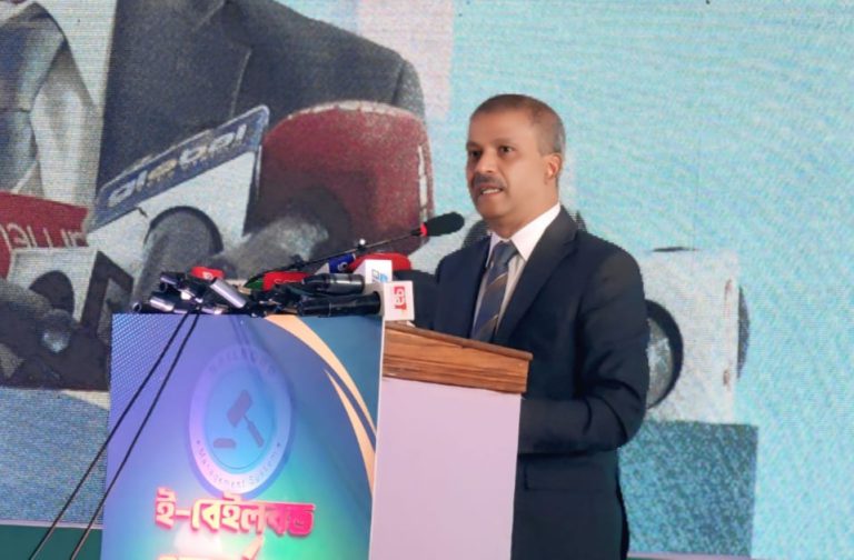 নারায়ণগঞ্জ একসময় গডফাদারদের নিয়ন্ত্রণে ছিলো: আসিফ নজরুল