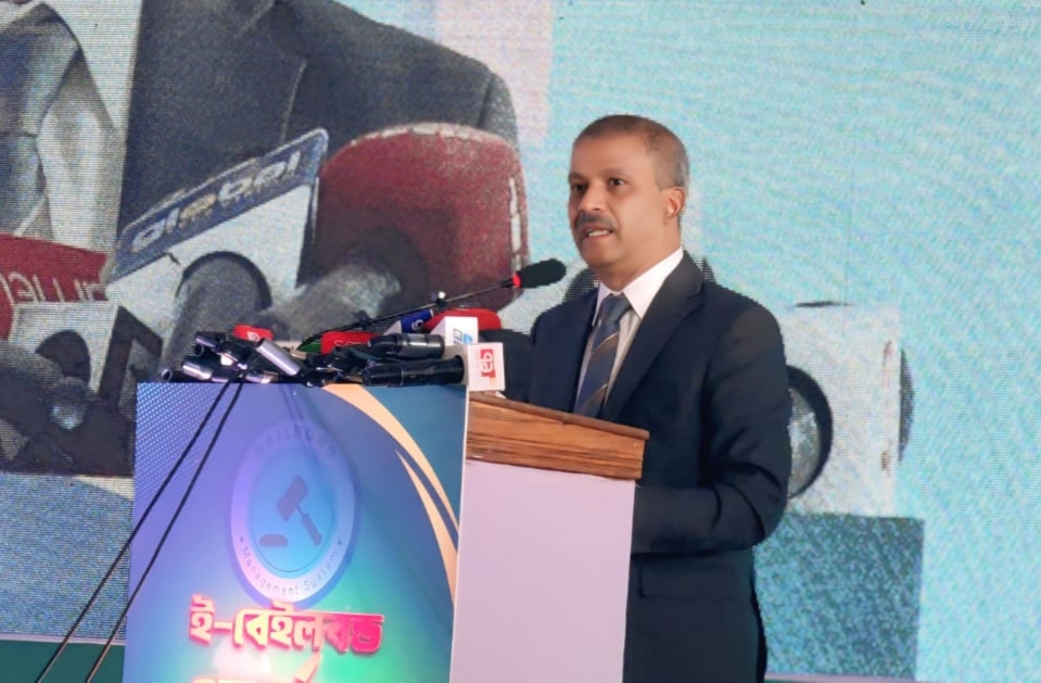 নারায়ণগঞ্জ একসময় গডফাদারদের নিয়ন্ত্রণে ছিলো: আসিফ নজরুল