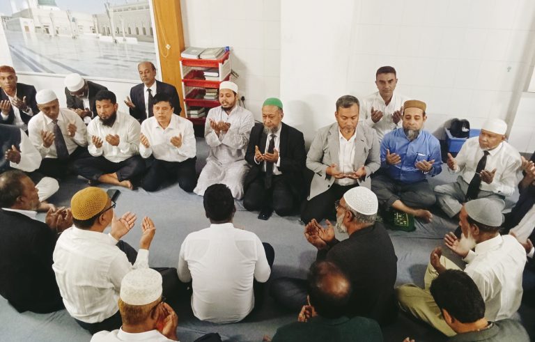 ‎অসুস্থ খালেদা জিয়ার রোগমুক্তি কামনায় আইনজীবী সমিতির দোয়া